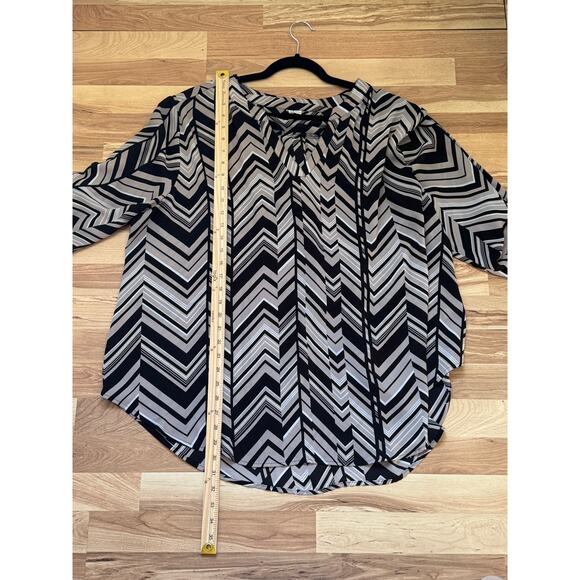 Cato Black/tan Chevron Print Tunic Plus Size Stylish Women's Top Size 22/24W - Picture 7 of 8